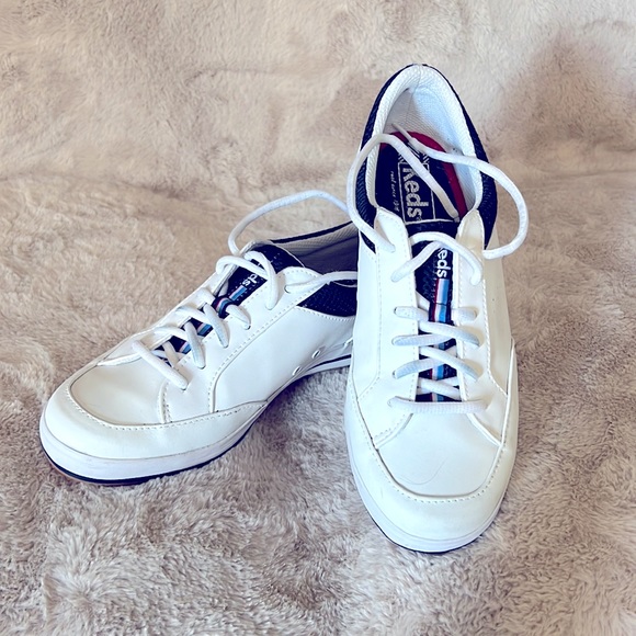 KEDS white women’s tennis shoe sz 7 - Picture 1 of 11